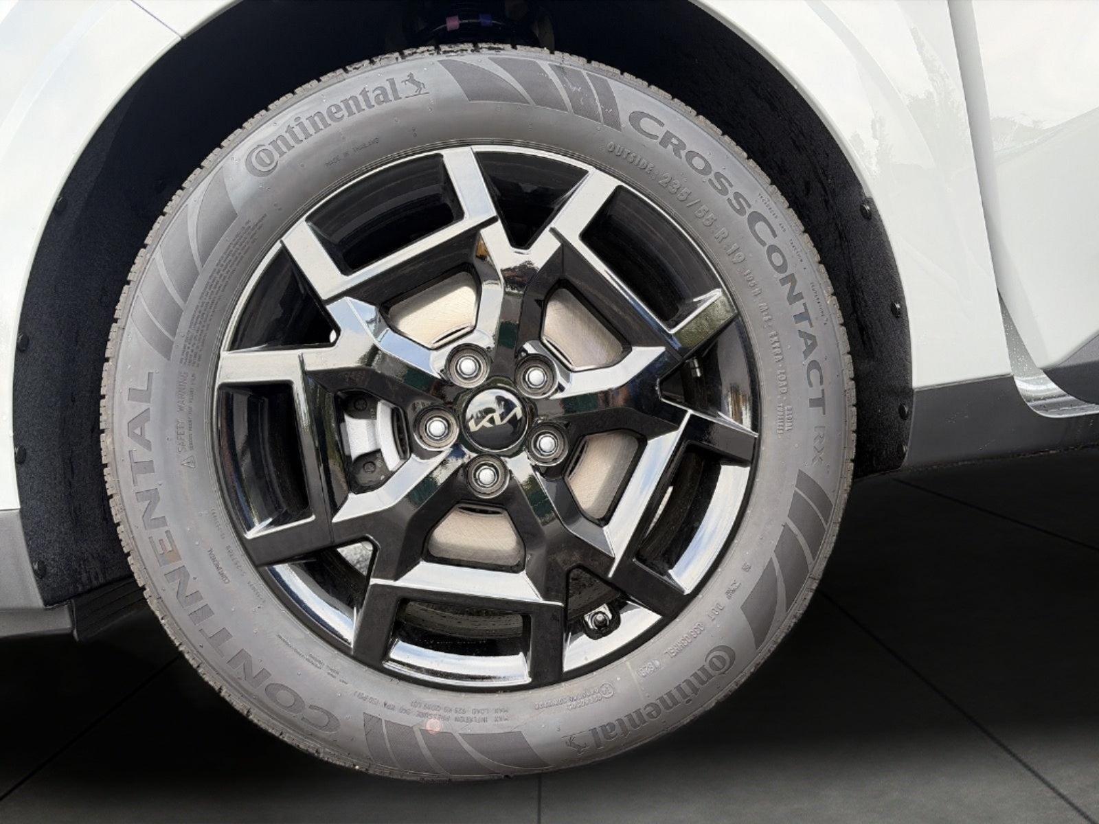 2027 Kia Carnival Hybrid SX FWD