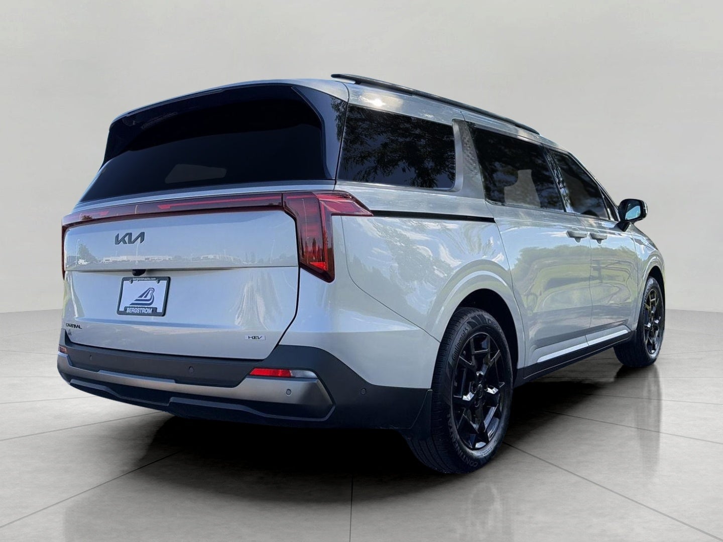 2026 Kia Carnival Hybrid SX FWD