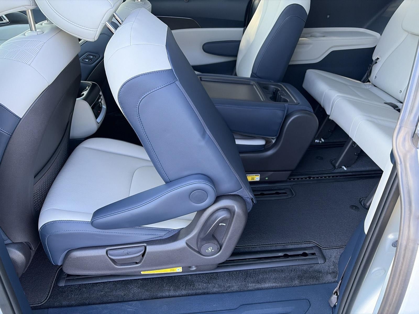 2026 Kia Carnival Hybrid SX FWD