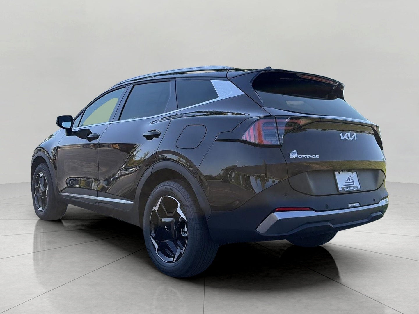 2027 Kia Sportage Hybrid EX AWD