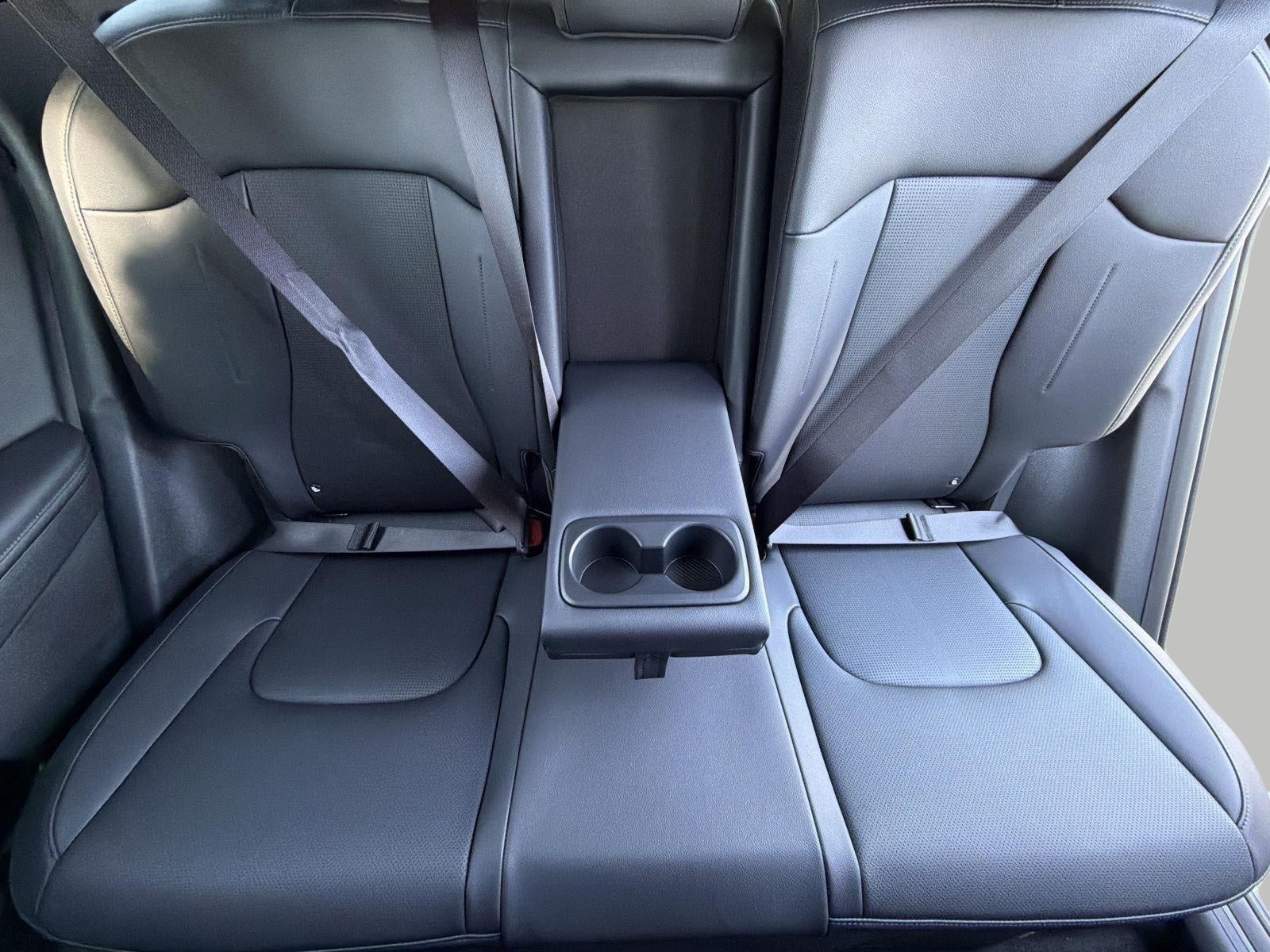 2027 Kia Sportage Hybrid EX AWD