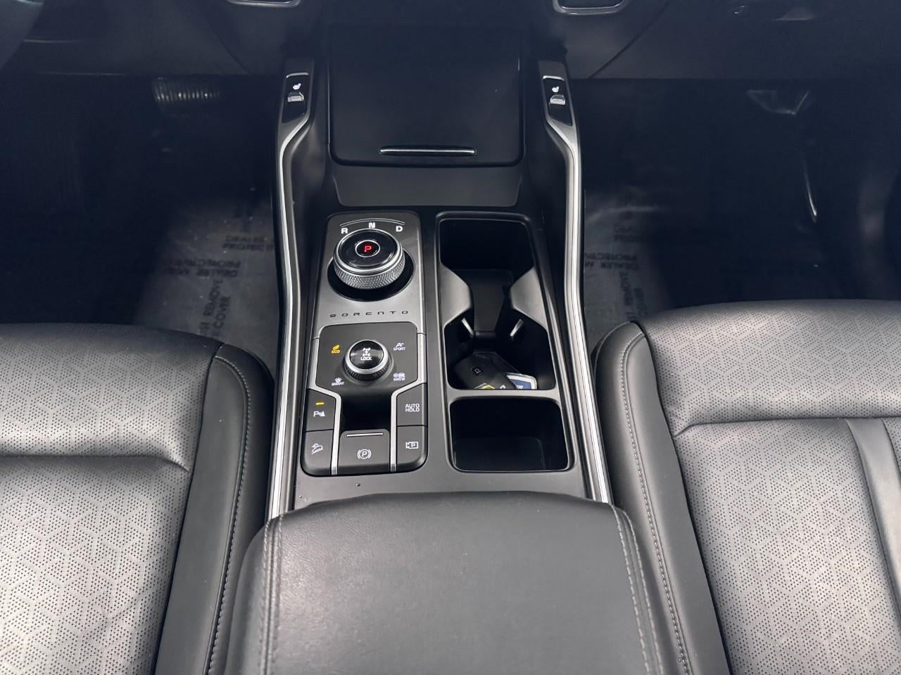 2023 Kia Sorento Hybrid EX AWD