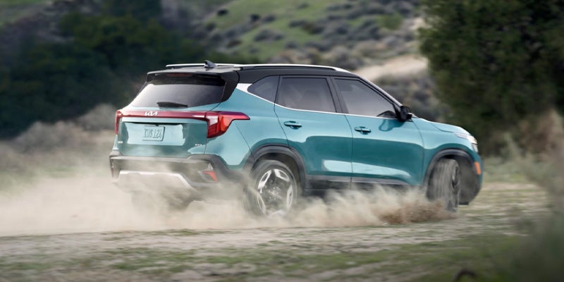 2024 Kia Seltos Off-Roading Oshkosh, WI